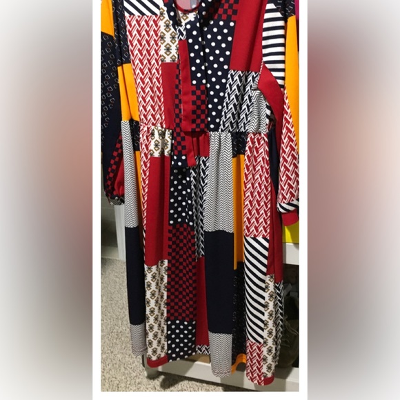 PATCHWORK VIVID  WITH STRETCH ALL DAY   LONG SLEEVE NECK TIE DRESS - Picture 5 of 13